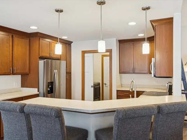 $379,900 | 116 Pinehurst Drive, Eldridge, IA 52748