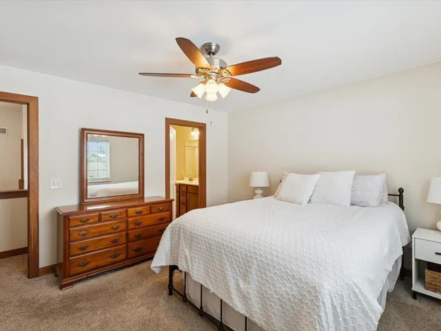 $379,900 | 116 Pinehurst Drive, Eldridge, IA 52748