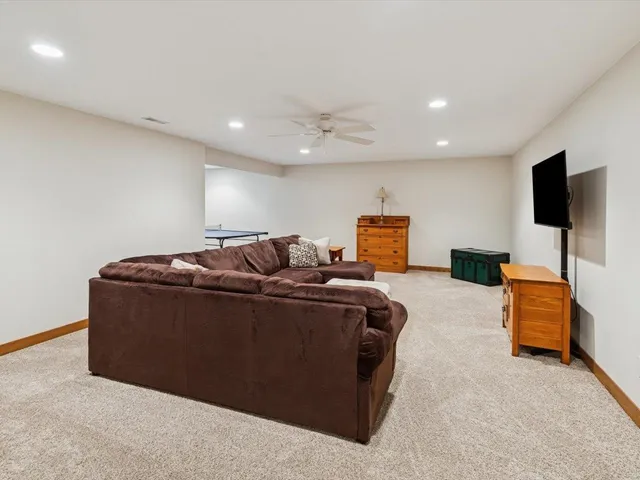 $379,900 | 116 Pinehurst Drive, Eldridge, IA 52748