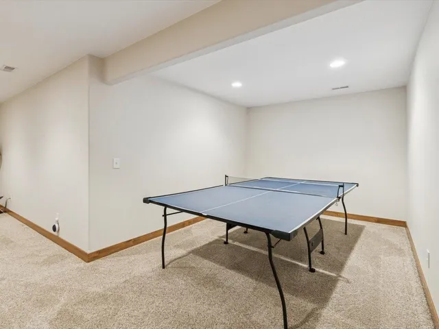 $379,900 | 116 Pinehurst Drive, Eldridge, IA 52748