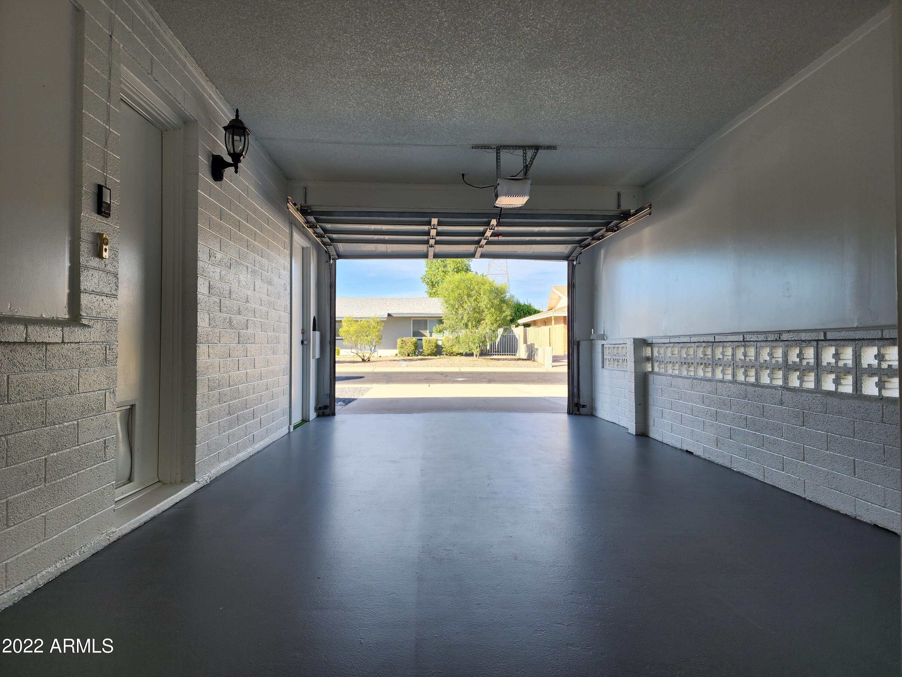 5947 Casper Road Mesa, AZ 85205 - Photo 31 of 33 Casper garage 2