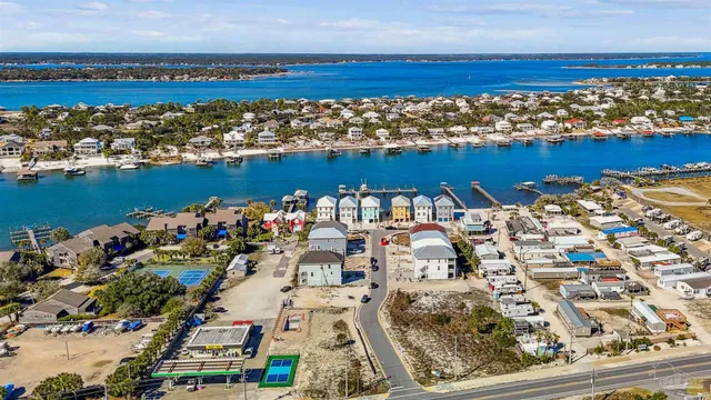 $1,199,000 | 216 Clipper Drive, Pensacola, FL 32507