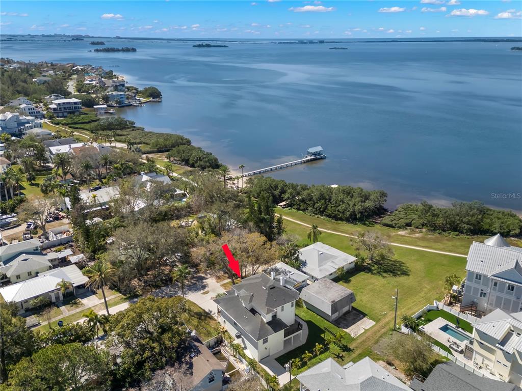 606 Indiana Avenue Crystal Beach, FL 34681 - Photo 5 of 49