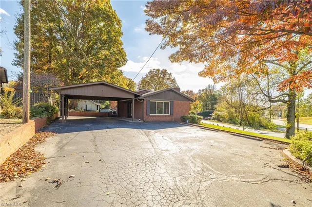 $224,900 | 702 Hampton Street, Eden, NC 27288