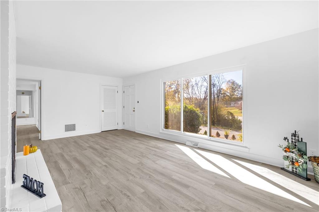 702 Hampton Street Eden, NC 27288 - Photo 7 of 34