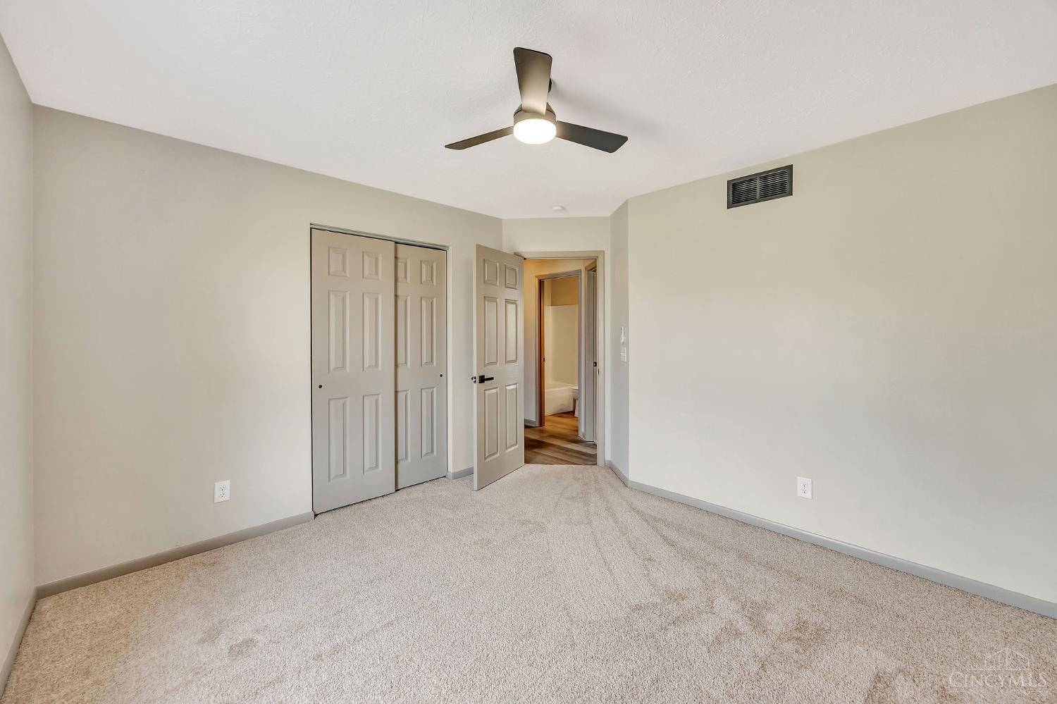 10493 West Mill Road Cincinnati, OH 45240 - Photo 23 of 65