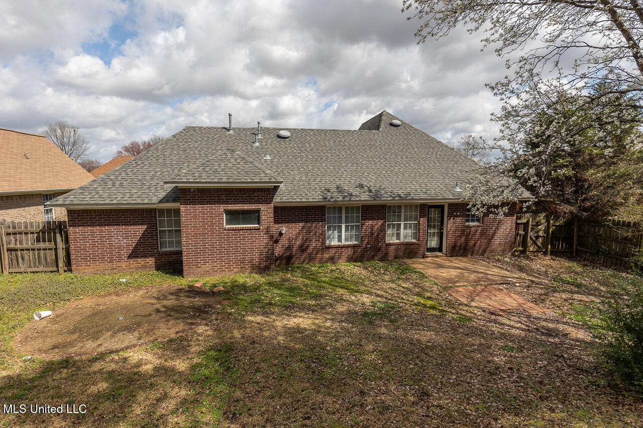 5583 Blocker Street Olive Branch, MS 38654 - Photo 17 of 21 Blocker-23-16