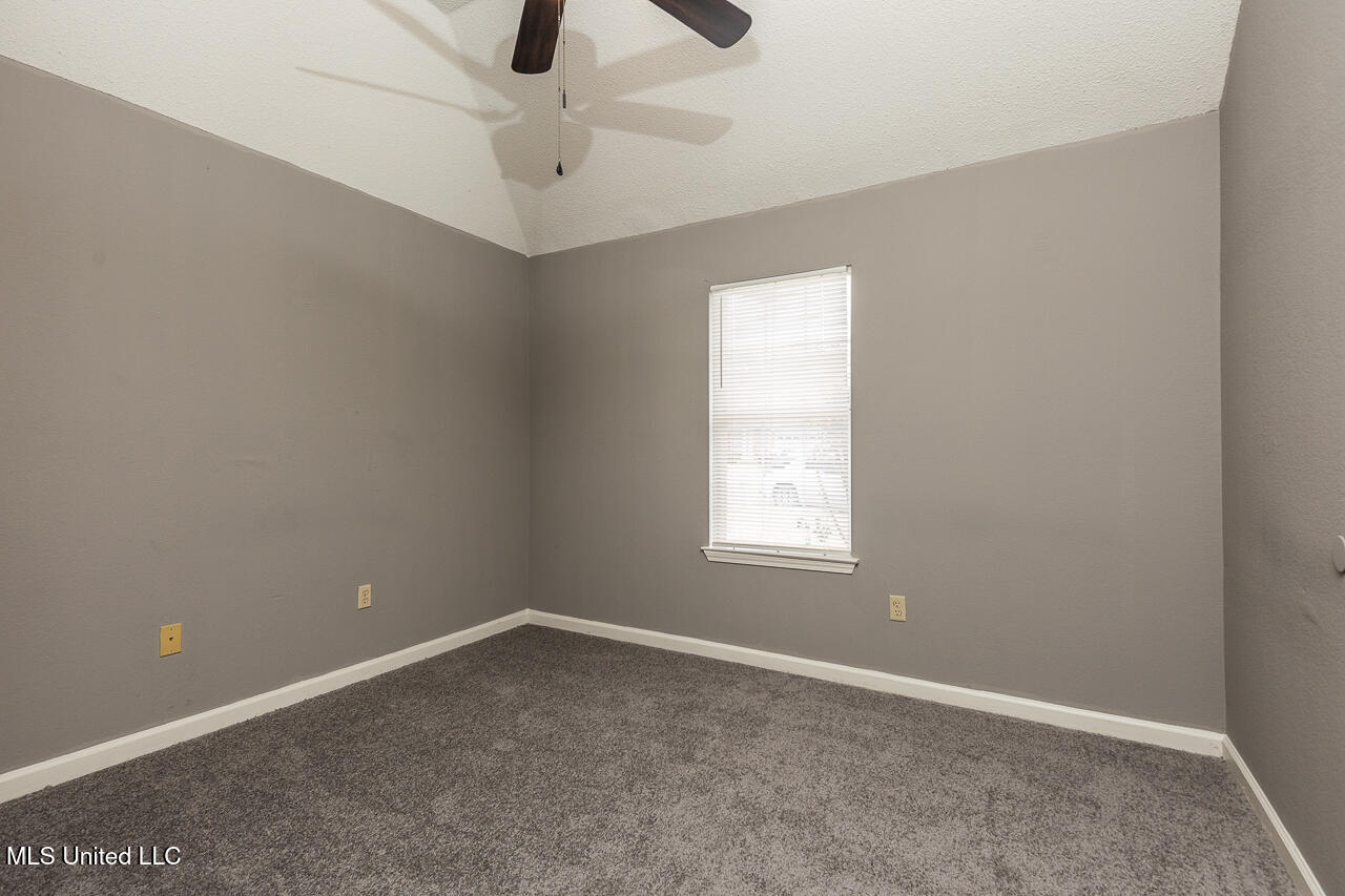 5583 Blocker Street Olive Branch, MS 38654 - Photo 9 of 21 Blocker-5-3