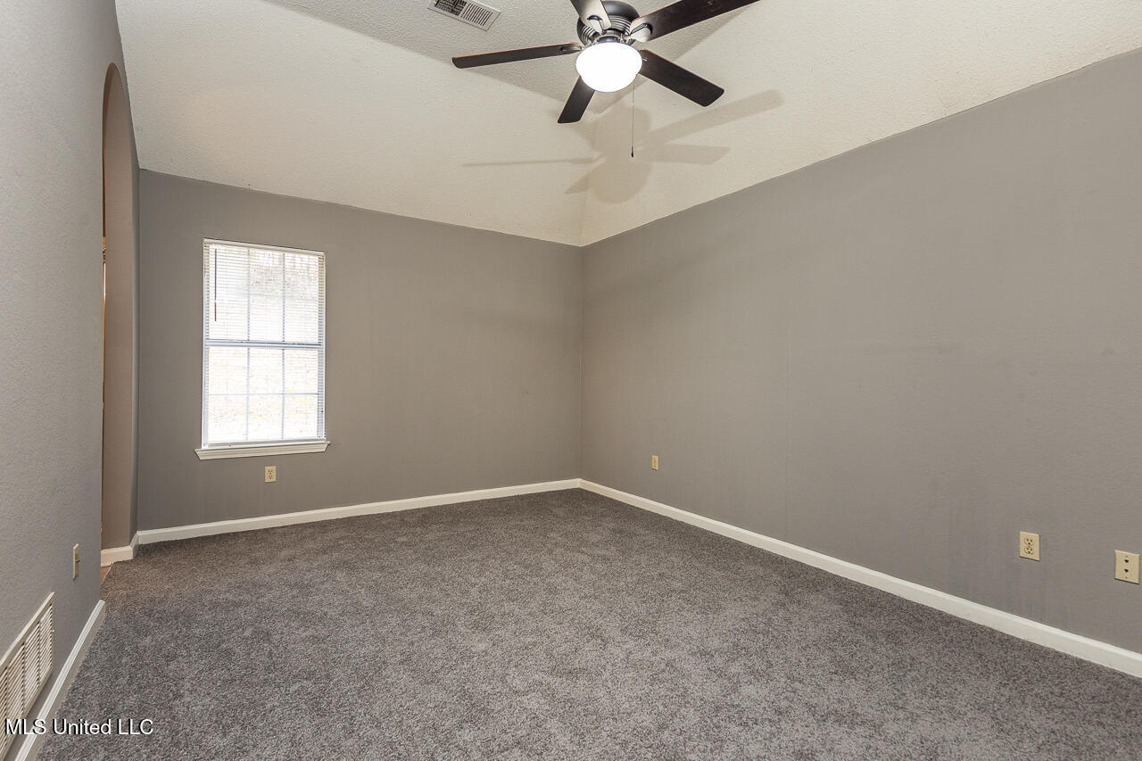 5583 Blocker Street Olive Branch, MS 38654 - Photo 10 of 21 Blocker-6-4