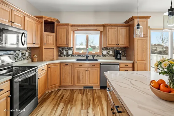 $499,900 | 1410 Mendenhall Avenue, Breckenridge, MN 56520