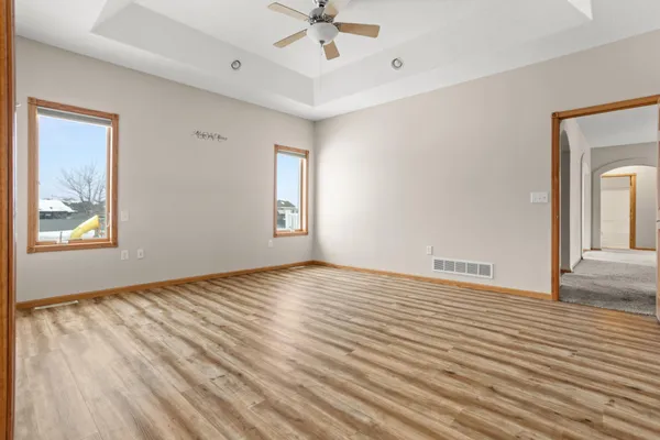 $499,900 | 1410 Mendenhall Avenue, Breckenridge, MN 56520