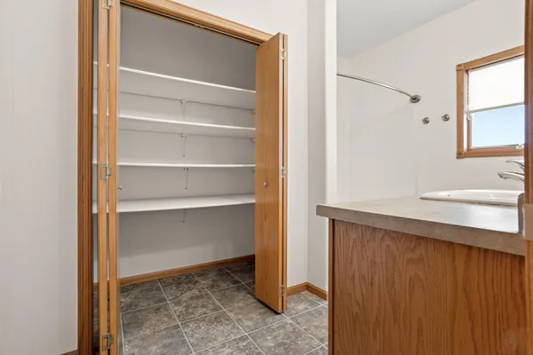 $499,900 | 1410 Mendenhall Avenue, Breckenridge, MN 56520