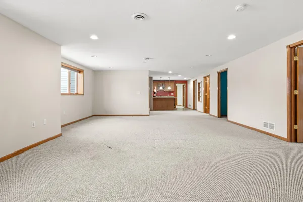 $499,900 | 1410 Mendenhall Avenue, Breckenridge, MN 56520