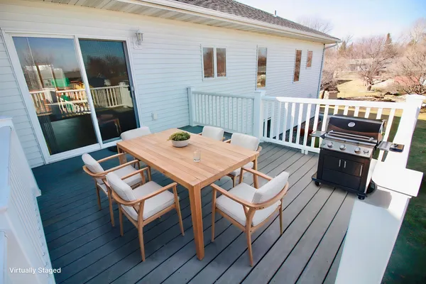 $499,900 | 1410 Mendenhall Avenue, Breckenridge, MN 56520
