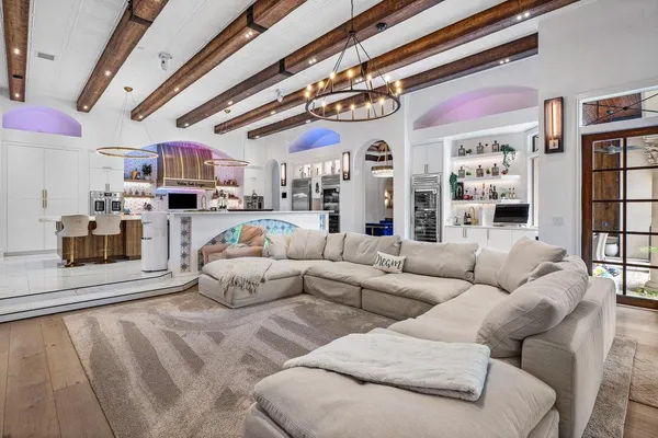 $5,850,000 | 16389 Bridlewood Circle, Delray Beach, FL 33445
