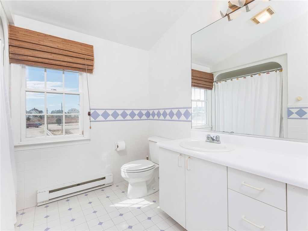 8 Uzzi Avenue Westerly, RI 02891 - Photo 16 of 28 Gallery Image 16