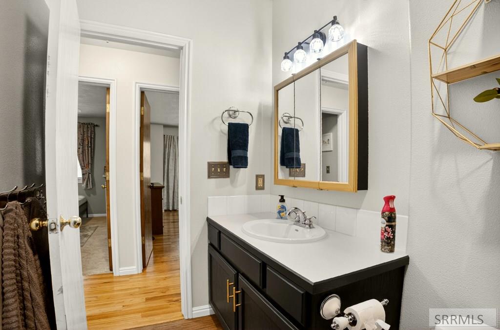 1444 Delphic Way Pocatello, ID 83201 - Photo 19 of 44