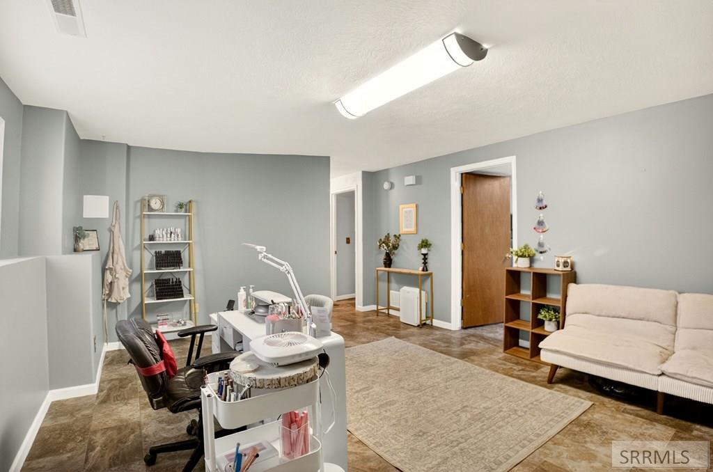 1444 Delphic Way Pocatello, ID 83201 - Photo 31 of 44