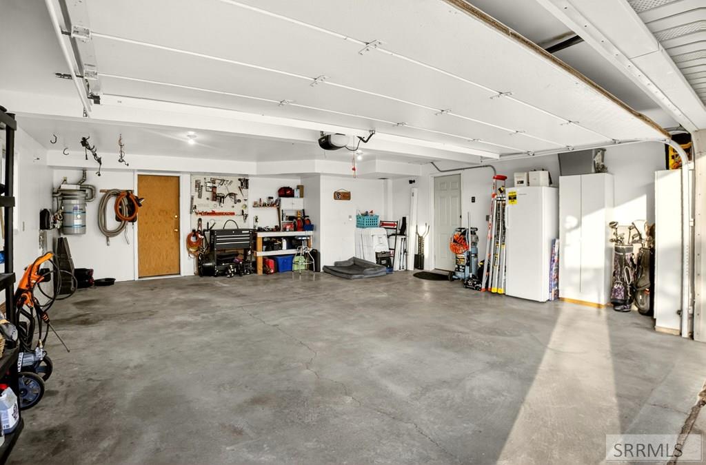 1444 Delphic Way Pocatello, ID 83201 - Photo 35 of 44