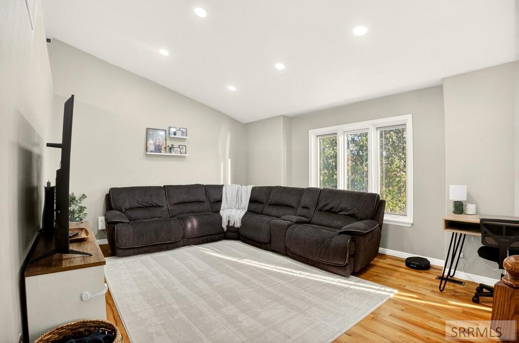 1444 Delphic Way Pocatello, ID 83201 - Photo 6 of 44