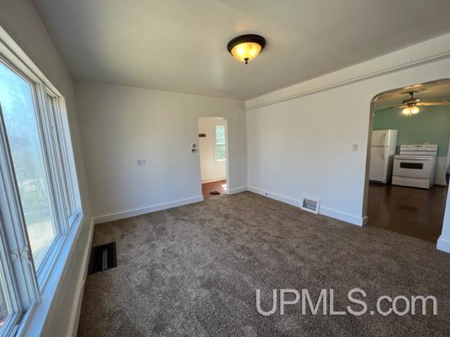 1084 Prospect Street Niagara, WI 54151 - Photo 10 of 21 Gallery Image 10