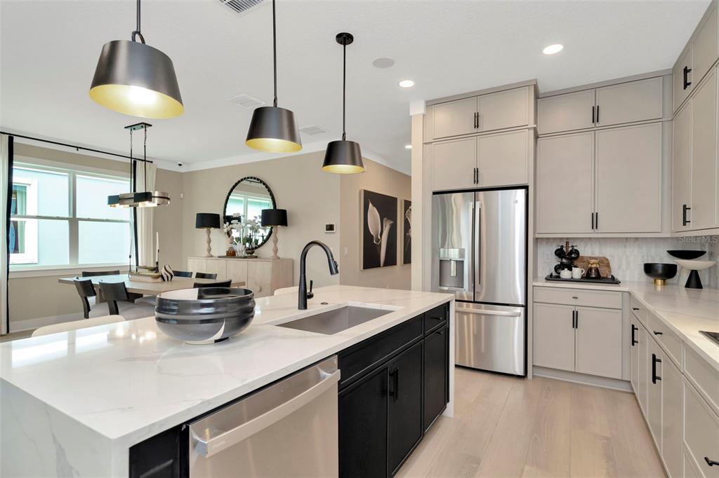 3904 Rocky Is Road New Port Richey, FL 34655 - Photo 6 of 38 Gallery Image 6