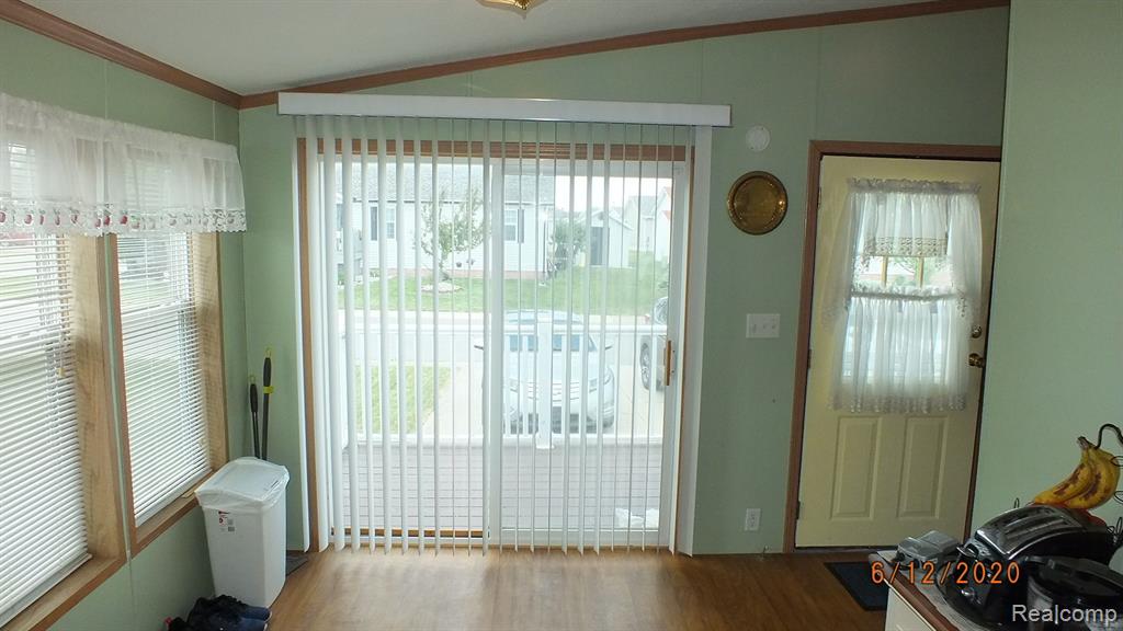 957 Trey Ridge Monroe, MI 48161 - Photo 10 of 19