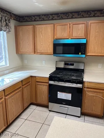 $325,000 | 830 Carnegie Street, Unit 1811, Henderson, NV 89052