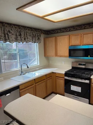 $325,000 | 830 Carnegie Street, Unit 1811, Henderson, NV 89052