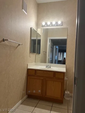 $325,000 | 830 Carnegie Street, Unit 1811, Henderson, NV 89052