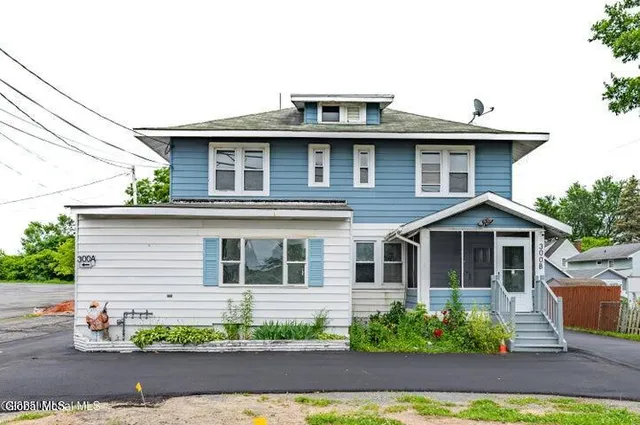 $2,100 | 300 B Highway 9W, Unit B, Albany, NY 12209