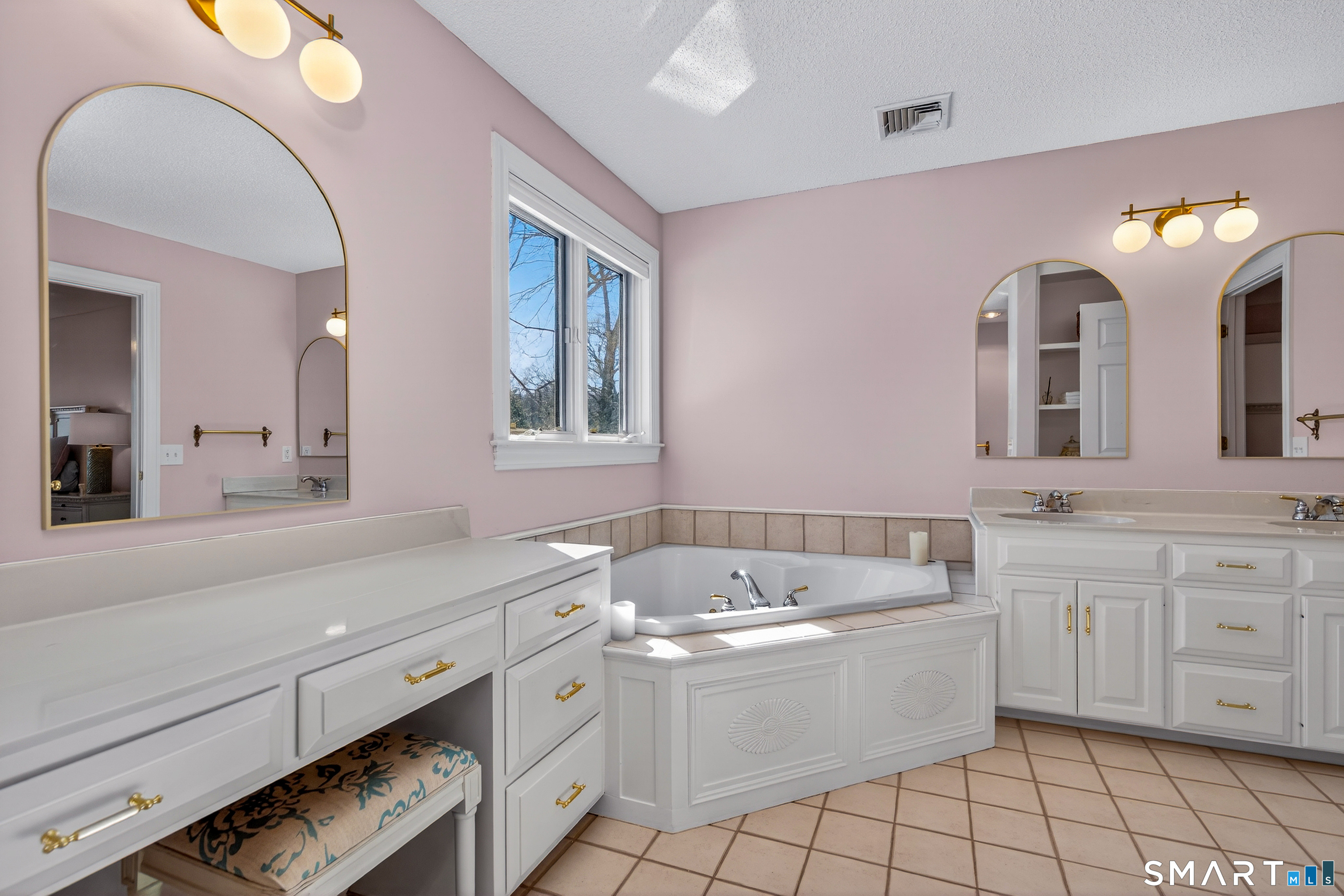 151 Pine Hill Road Tolland, CT 06084 - Photo 27 of 41