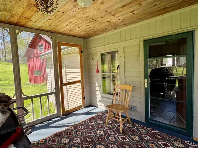 $299,000 | 2395 State Hwy Mount, Mount Vision, NY 13810