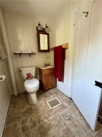 $299,000 | 2395 State Hwy Mount, Mount Vision, NY 13810