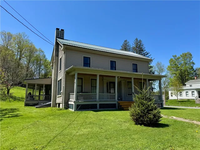 $299,000 | 2395 State Hwy Mount, Mount Vision, NY 13810