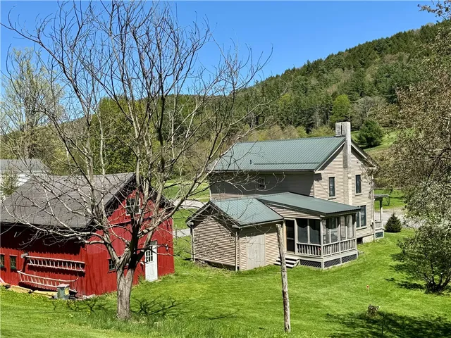 $299,000 | 2395 State Hwy Mount, Mount Vision, NY 13810