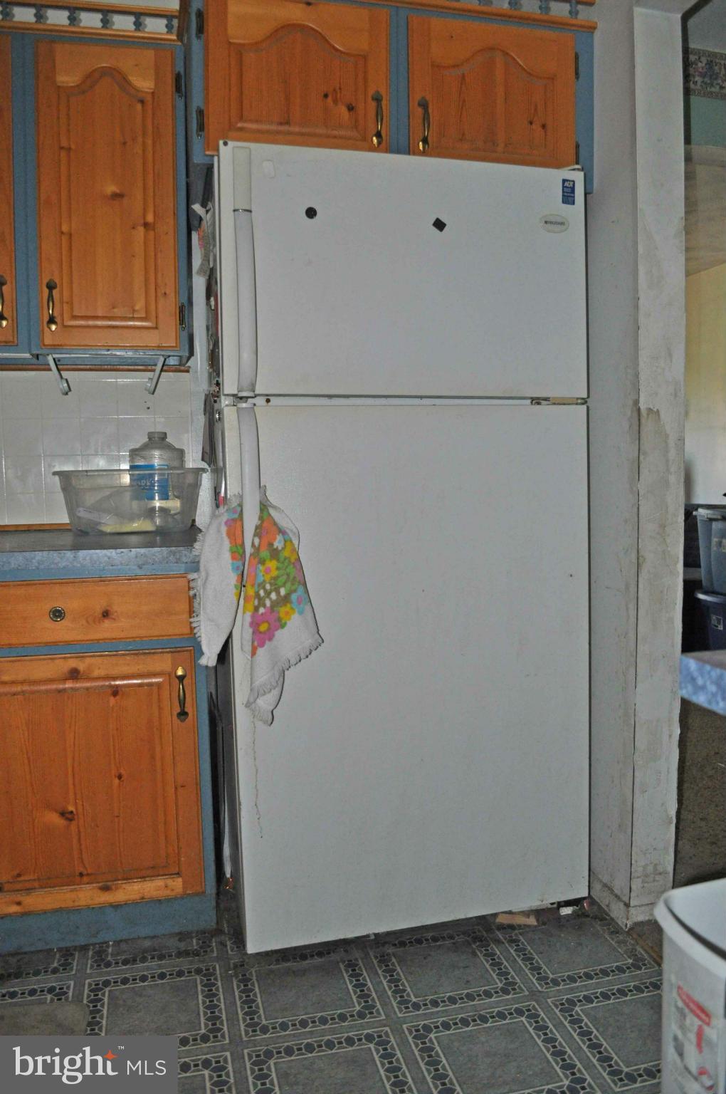 762 Lannerton Road Baltimore, MD 21220 - Photo 3 of 11 Kitchen