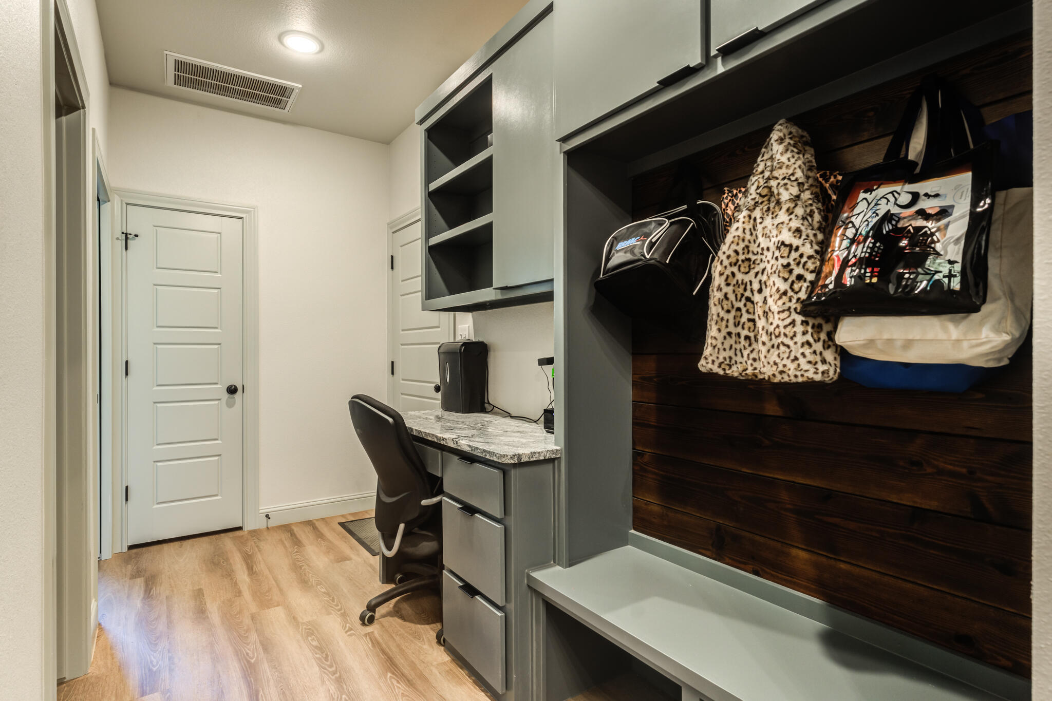 5722 118th Street Lubbock, TX 79424 - Photo 5 of 30