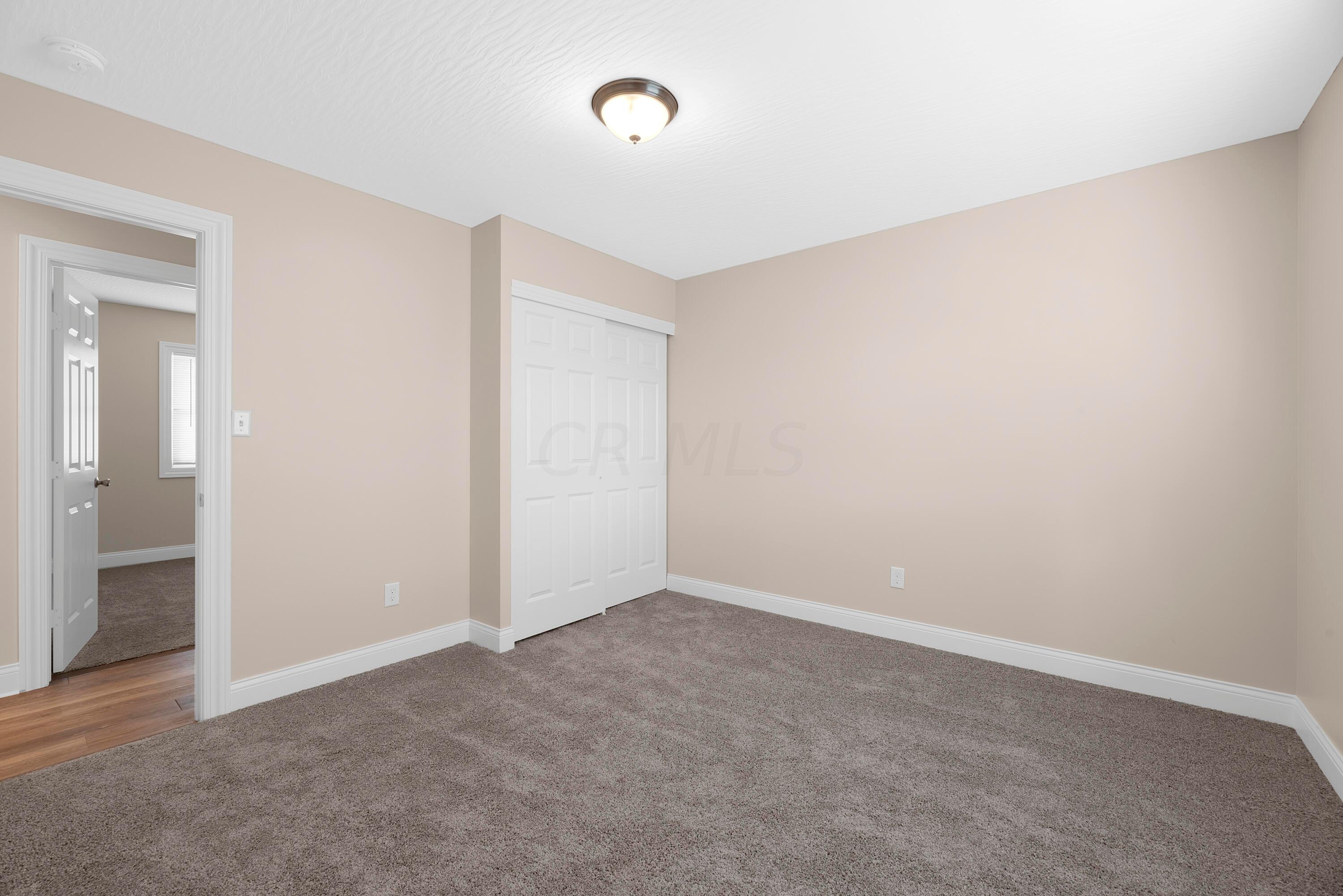 1878 Woodette Road Columbus, OH 43232 - Photo 20 of 37 20
