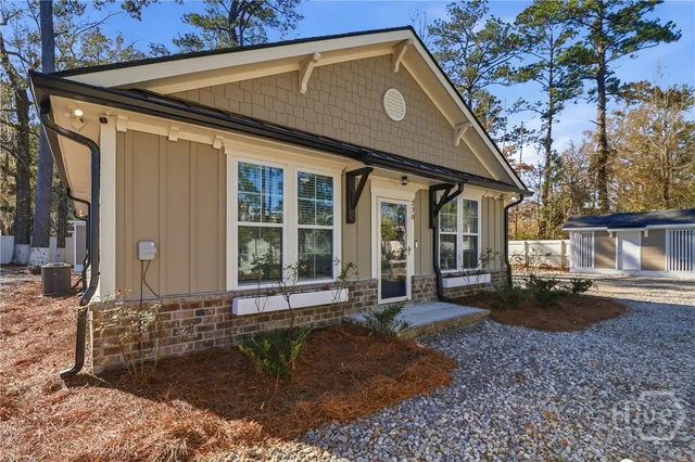 $386,000 | 220 South Skinner Avenue, Pooler, GA 31322