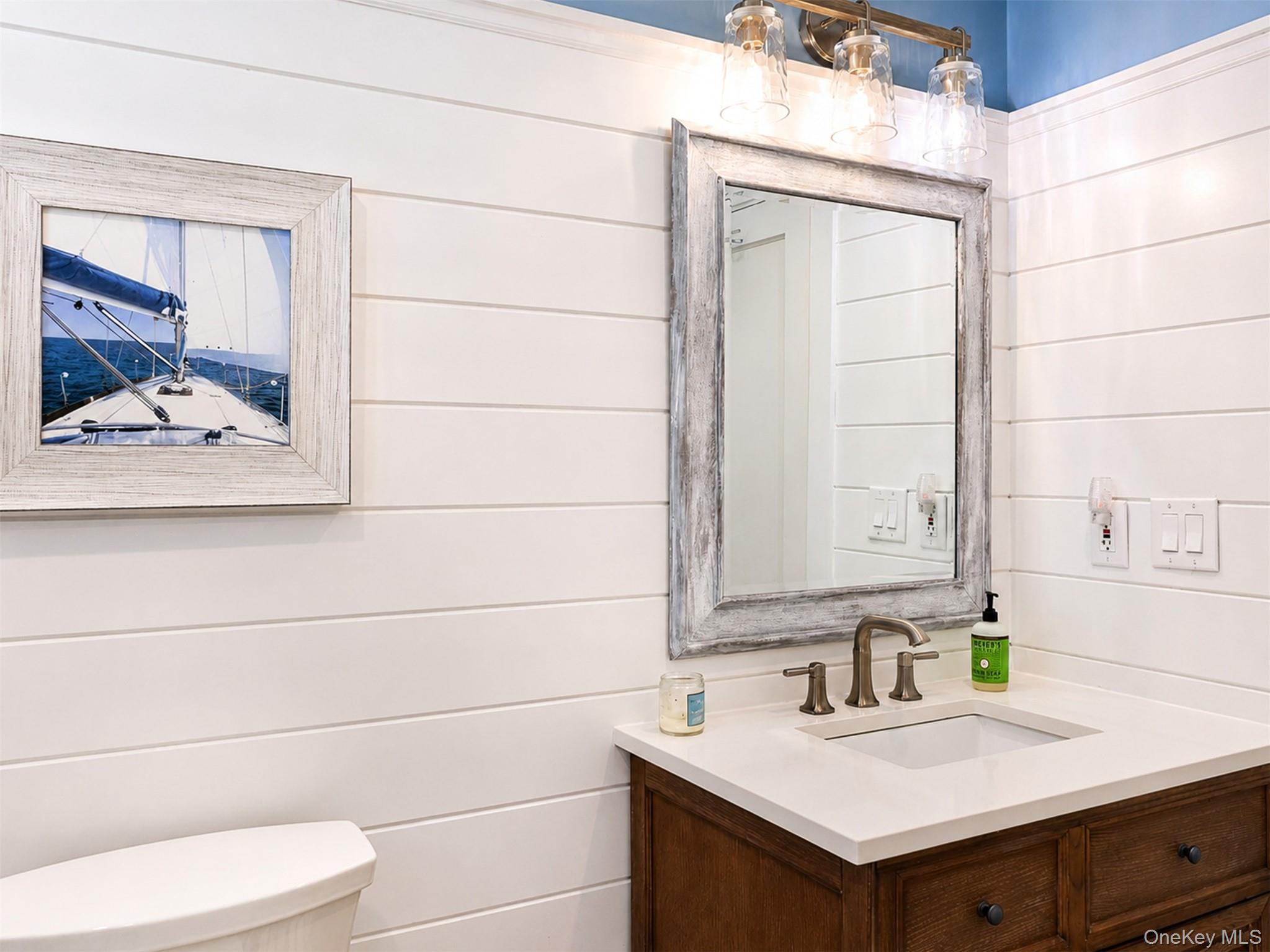 7 Country Club Road Bellport, NY 11713 - Photo 24 of 45