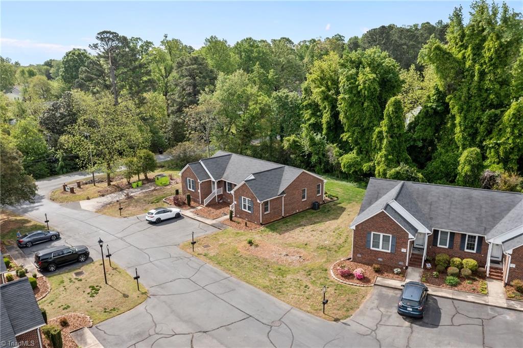 1745 Malone Road, Unit B Burlington, NC 27215 - Photo 3 of 27