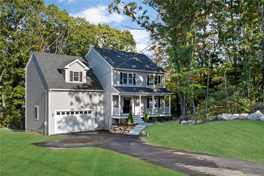 465 Old River Road Lincoln, RI 02838 - Photo 3 of 39 Gallery Image 3
