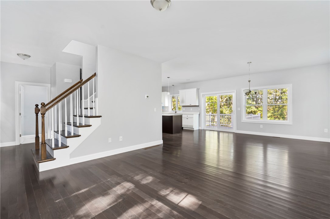 465 Old River Road Lincoln, RI 02838 - Photo 7 of 39 Gallery Image 7