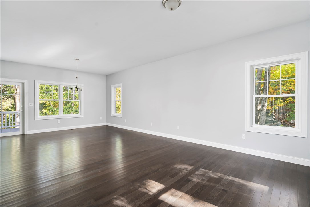 465 Old River Road Lincoln, RI 02838 - Photo 8 of 39 Gallery Image 8