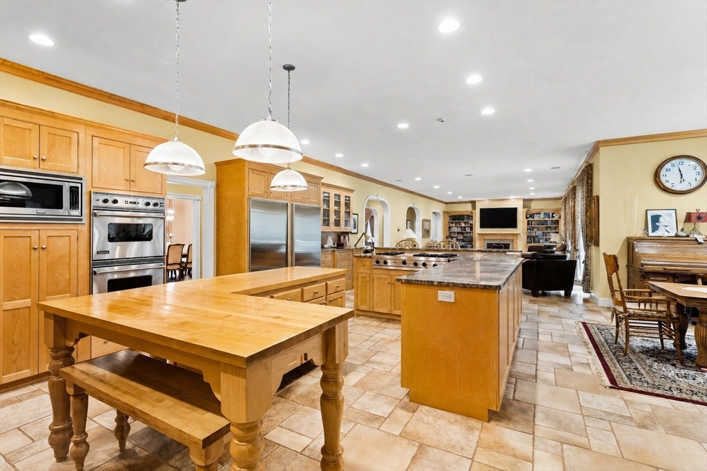 6 Steel Road Hopedale, MA 01747 - Photo 5 of 42