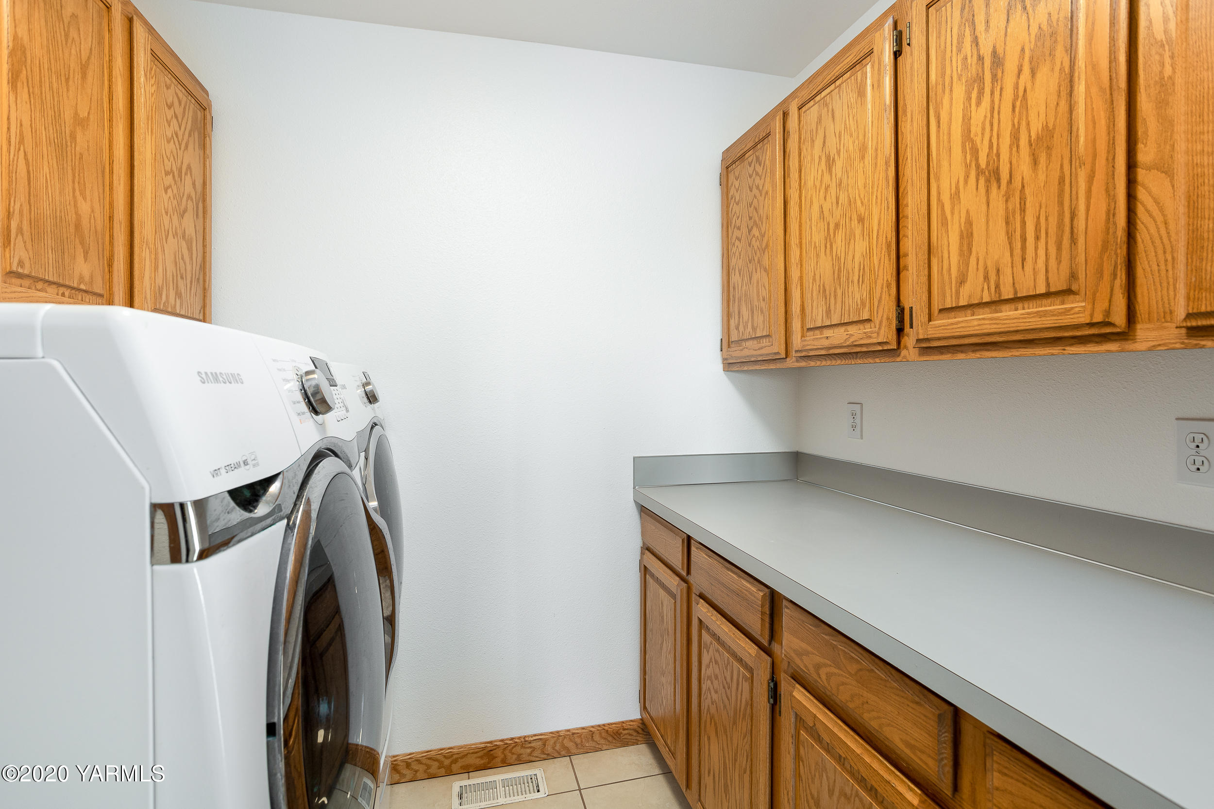 9800 Bittner Road Yakima, WA 98901 - Photo 21 of 45 a view of a storage and utility room