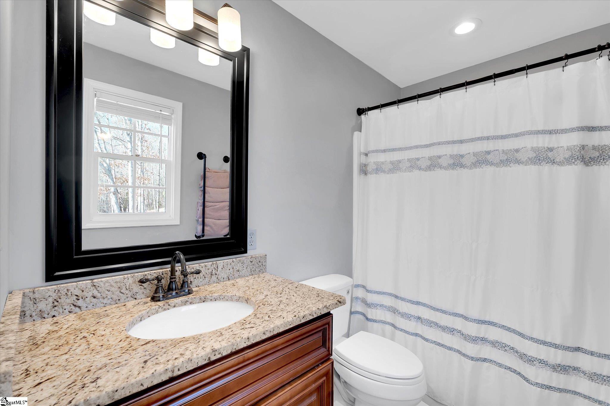 450 Lindsey Lake Road Travelers Rest, SC 29690 - Photo 16 of 30