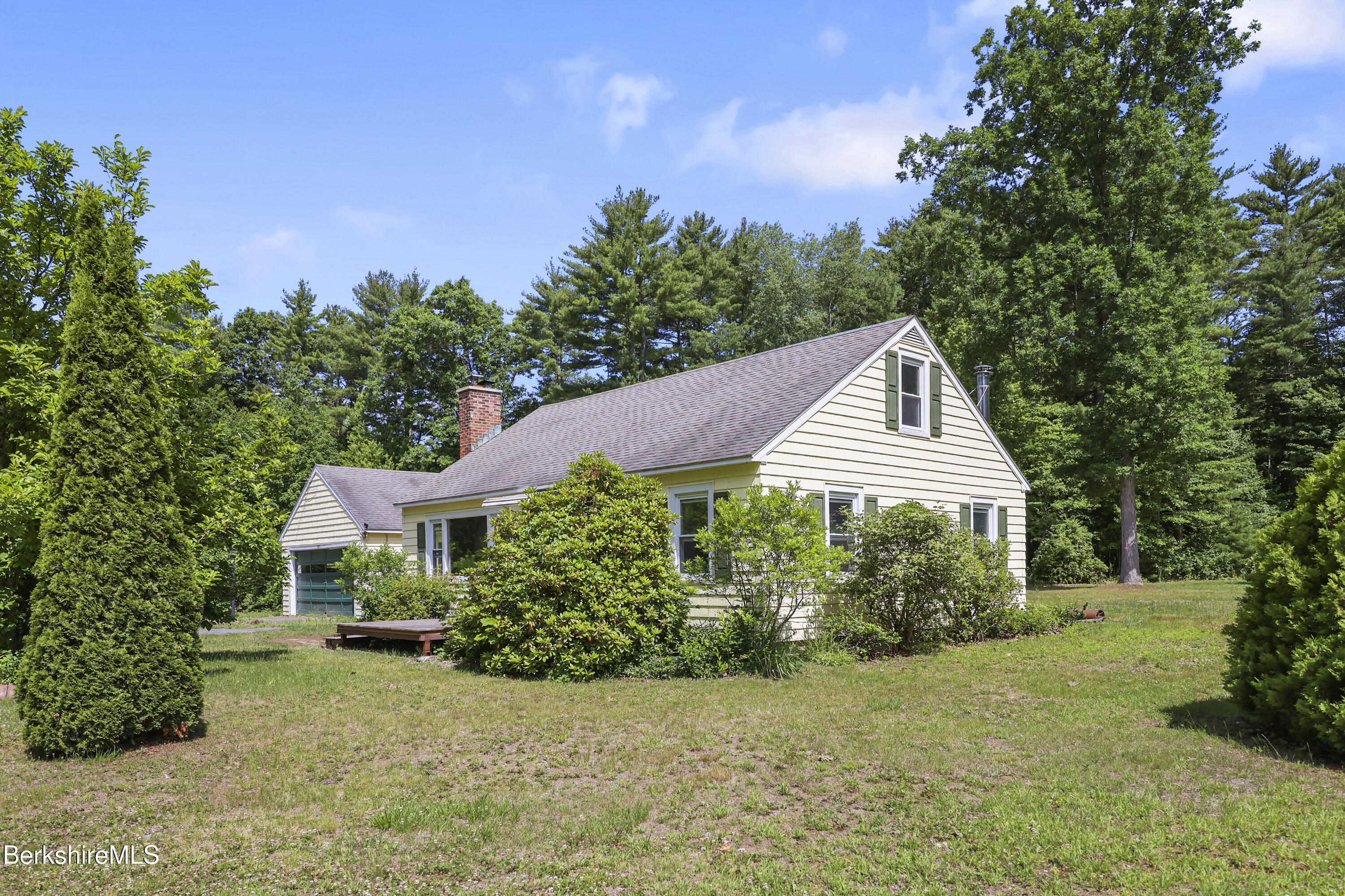 397 Clayton Road Sheffield, MA 01222 - Photo 4 of 37 Side yard