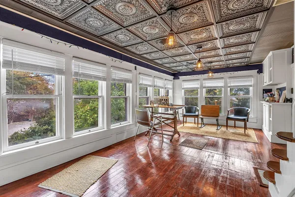 $549,500 | 623 West Milroy Avenue, Rensselaer, IN 47978